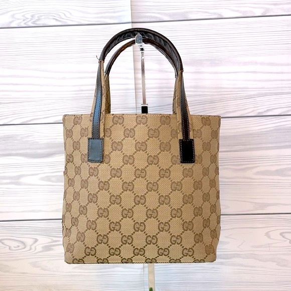 Gucci GG Canvas Handbag - Picture 3 of 16